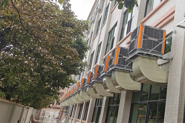 瑞泰風惠州車間防暑降溫設(shè)備廠家案例圖